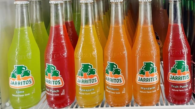 Jarritos.